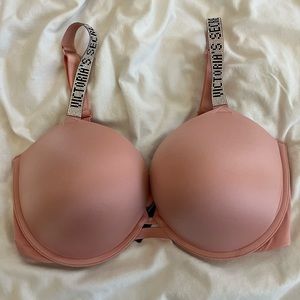 Victoria’s Secret Push Up Bra Shine Straps 36DDD